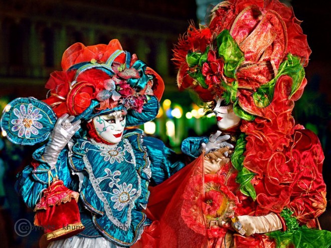25-beautiful-venice-carnival-photographs-by-suchet-suwanmongkol
